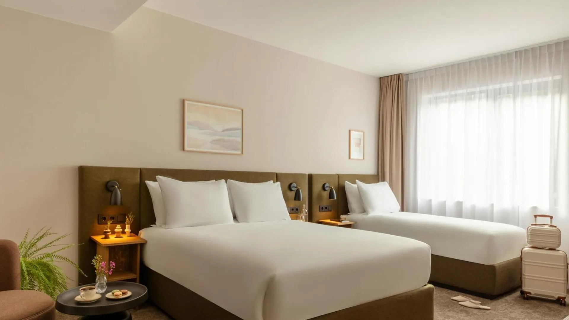 Middelland Hotel, Sonder By Marriott Bonvoy 0*, Rotterdam